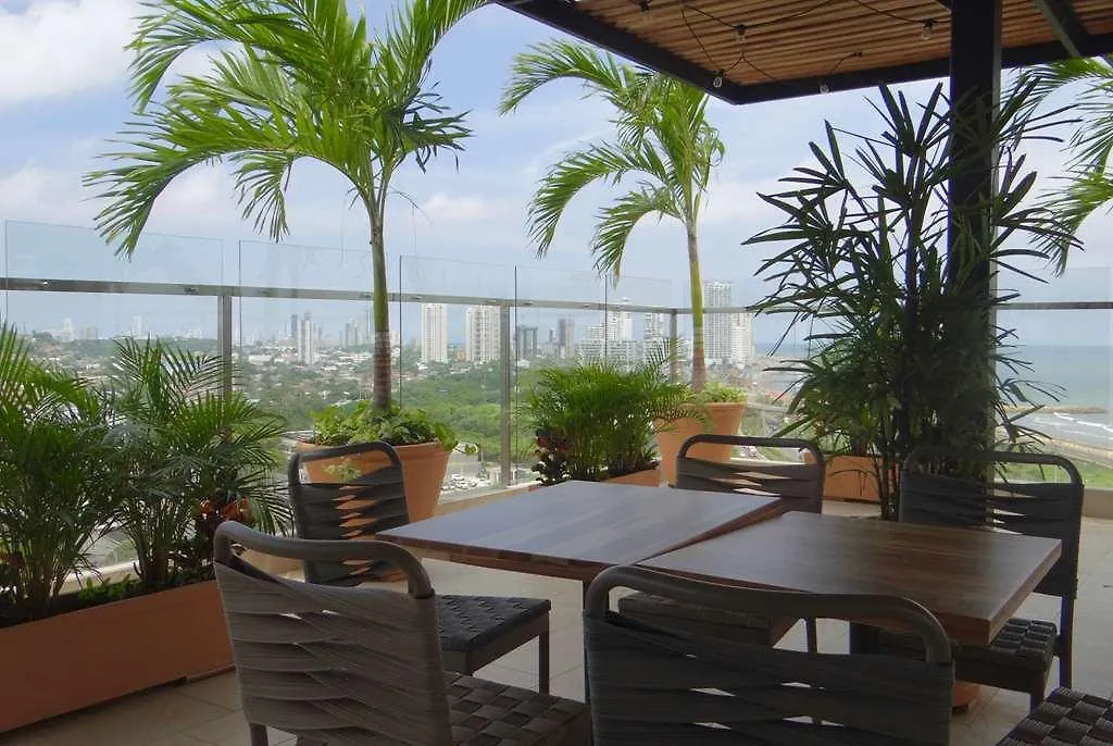 Wyndham Garden Cartagena Hotel Colombia