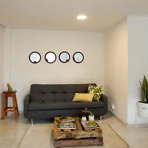 https://home-aris-apartments-201.colombiamedellinhotels.com