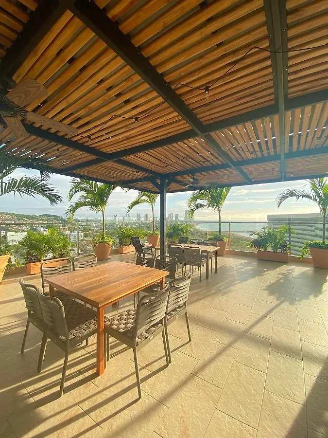 Wyndham Garden Cartagena Hotel Colombia