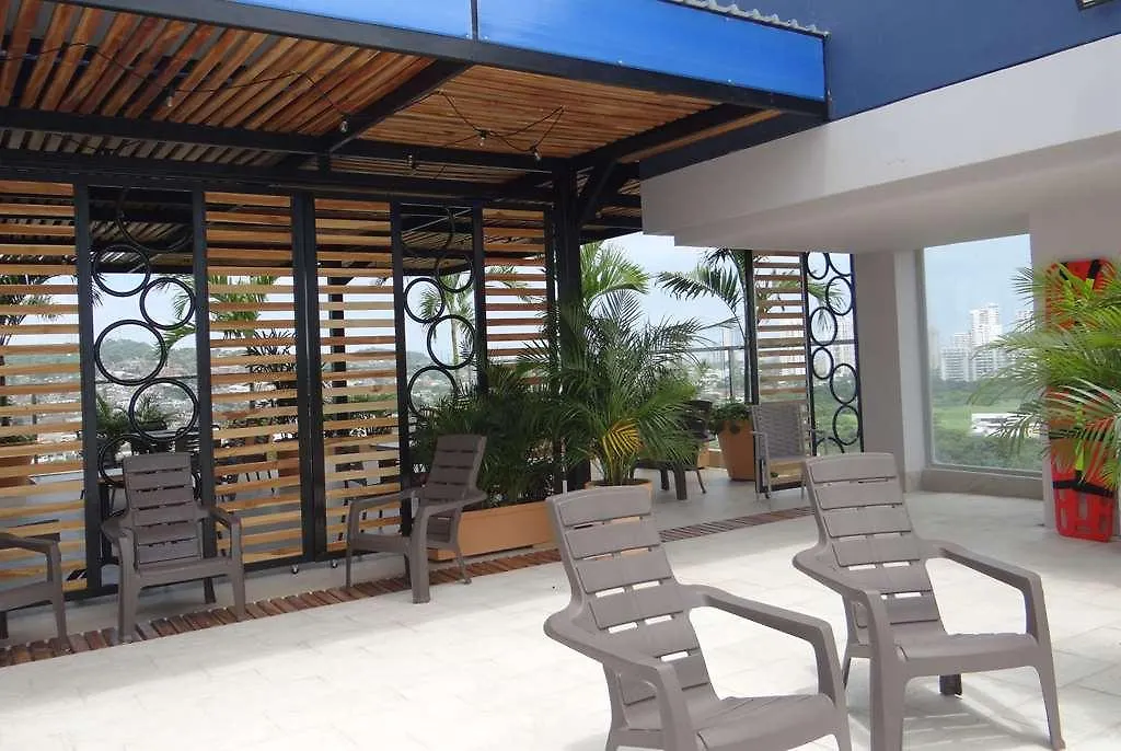 Wyndham Garden Cartagena Hotel